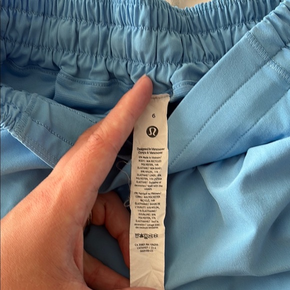 Lululemon Athletica Blue Hottie Hot Shorts - 4” inseam - Picture 2 of 3